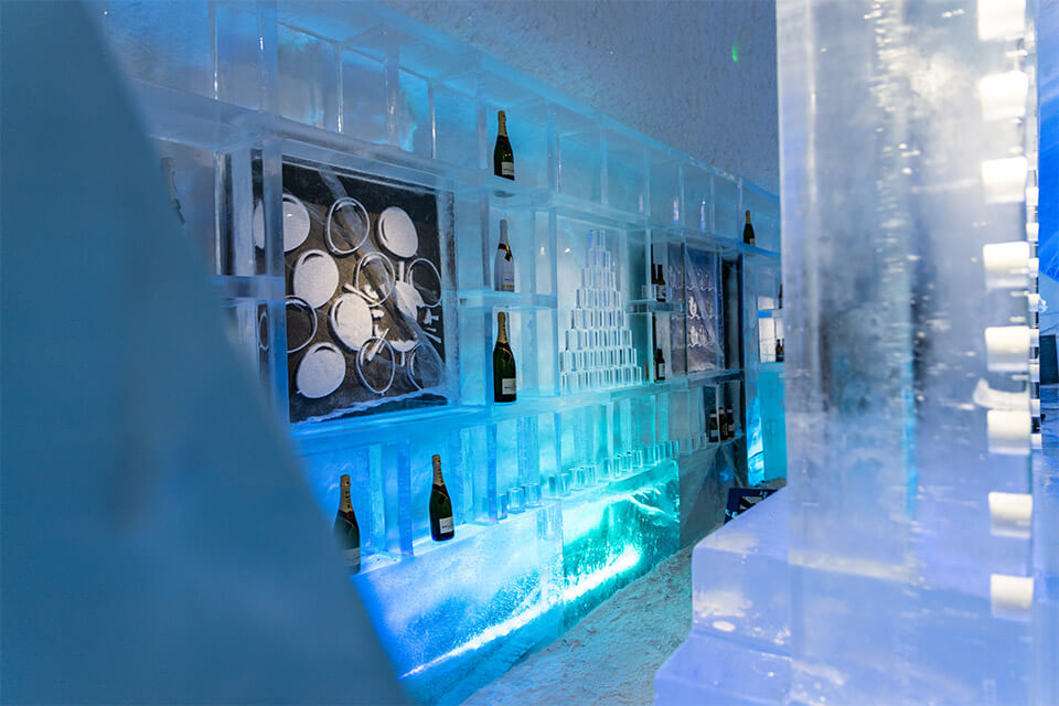 Jukkasjarvi icehotel kiruna bar